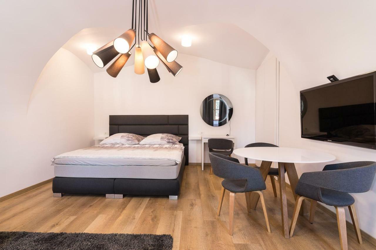 St. Marks Apartment 1 Zagabria Esterno foto