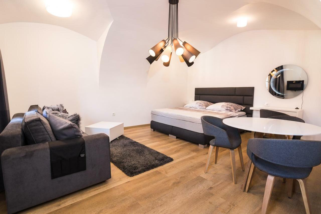 St. Marks Apartment 1 Zagabria Esterno foto